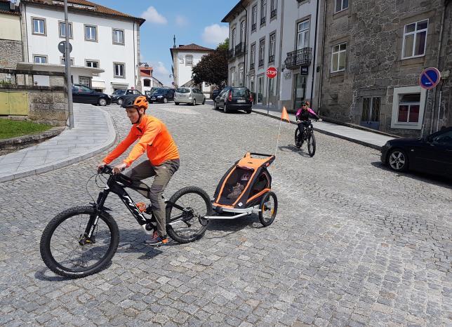 Para o efeito foram adquiridas: 20 bicicletas