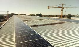 PORTUGAL Mota Engil diminui o consumo de energia através de painéis fotovoltaicos Mota Engil Engenharia e Construção pretende diminuir o consumo de energia proveniente da Rede Elétrica de Serviço
