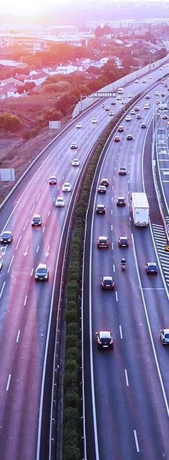 INFRAESTRUTURAS E MOBILIDADE Maior operador na gestão e exploração de autoestradas em Portugal, com elevado nível de inovação e tecnologia Forte