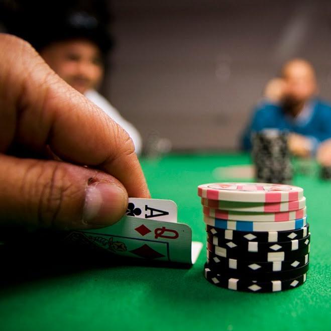 Maturidade No Poker, a proficiência técnica sobre o jogo (tipo, jogadas, regras, probabilidades...) é insuficiente para o seu sucesso no jogo.
