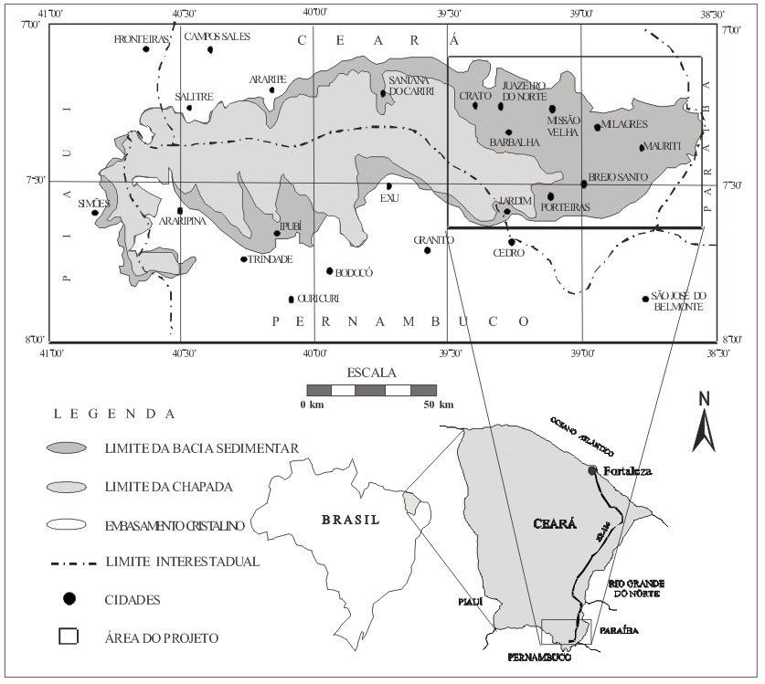 de espraiamento (aluviões) depois das vertentes, onde são depositadas as cargas das torrentes (DNPM, 1996). Figura 1 - Mapa de localização da Bacia Sedimentar do Araripe e da área do Projeto. 2.