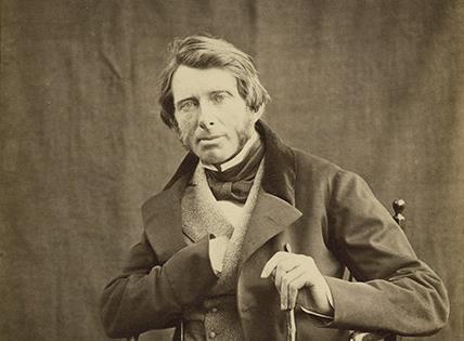 Contemporâneo a Viollet-le-Duc, mas com idéias totalmente antagônicas, encontramos o inglês John Ruskin (1819-1900) escritor,