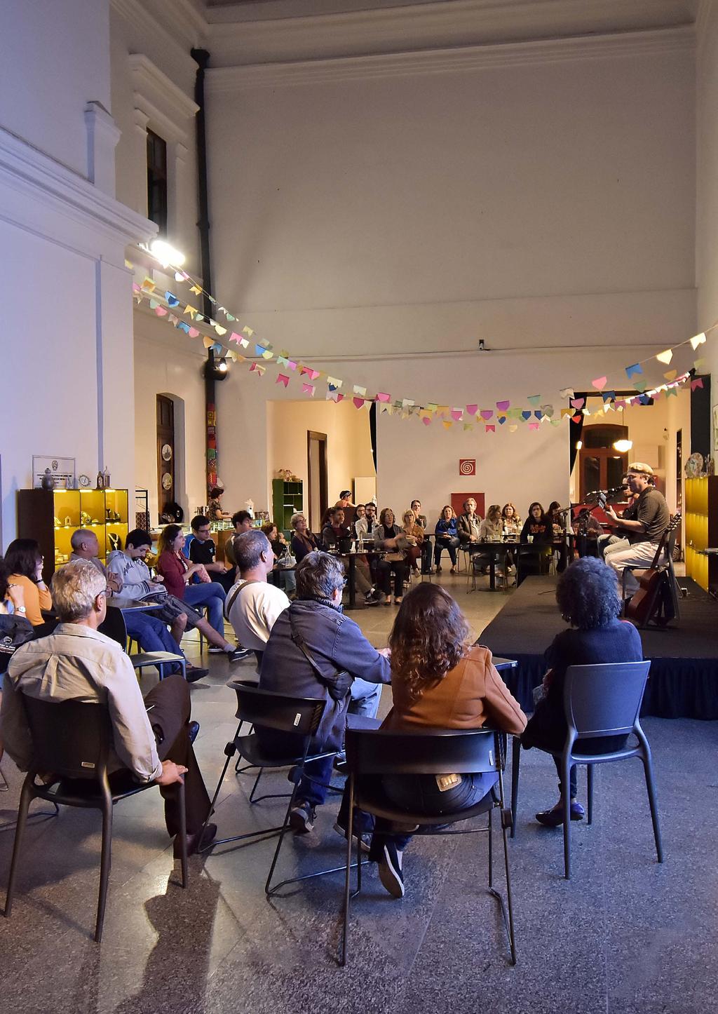 O ENSAIO ABERTO Com entrada franca, o Ensaio Aberto é um programa de parceria com músicos de Minas Gerais para ocupação artística e musical do MM Gerdau - Museu