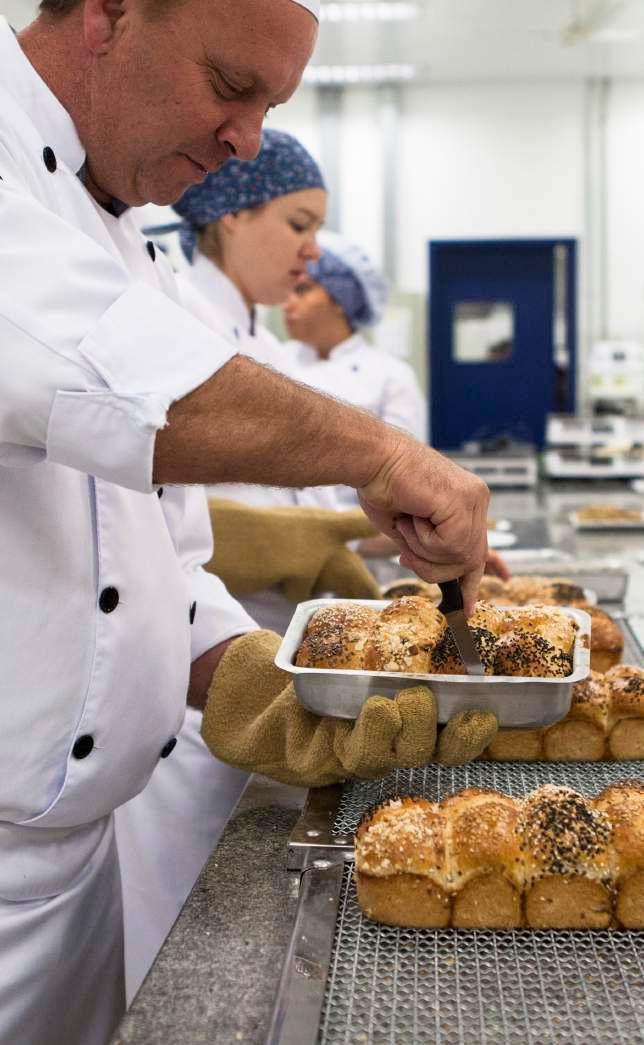 Acompanhando as grandes transformações no campo científico, as atividades desenvolvidas nos cursos da Escola de Ciências da Saúde incorporam os avanços mais recentes, assim como as novas