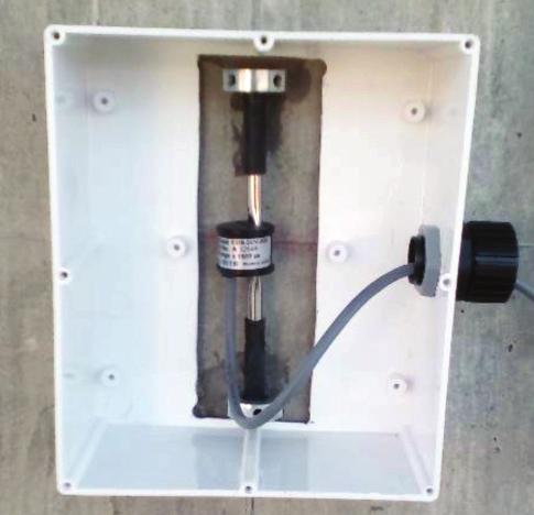 De igual modo, os extensómetros instalados à superfície possuem termístores incorporados.