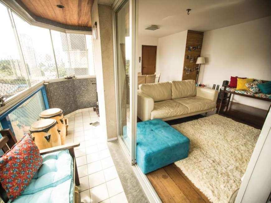 Apartamento na Rua Vieira de Morais, 45, Campo Belo em São Paulo,... fls.