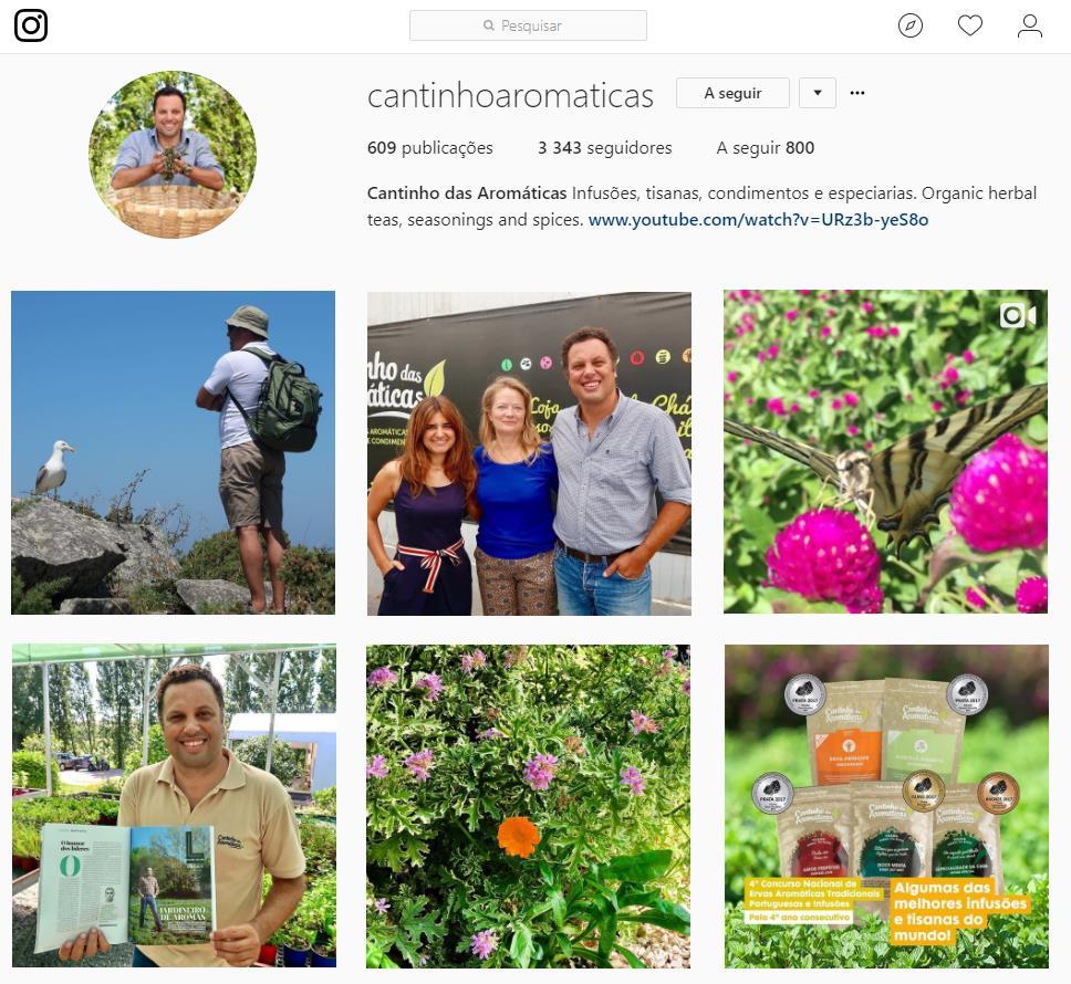 16 v. Instagram O Instagram é uma plataforma que permite aos utilizadores partilhar fotografias e informações com outros usuários.