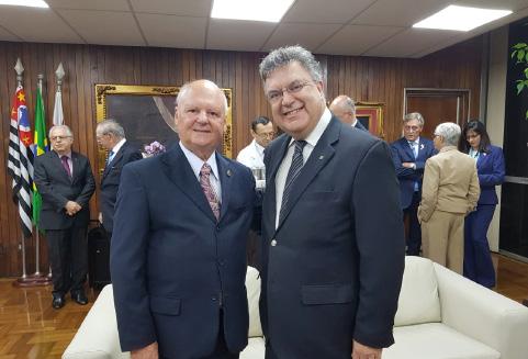 DIA DO ROTARY - CÂMARA MUNICIPAL DE SÃO PAULO O Presidente da Câmara Municipal de São Paulo, Vereador Eduardo Tuma,