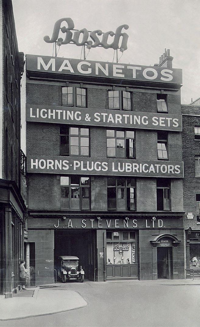 August Robert Bosch era assim, estudioso, genial e empreendedor, ele abriu uma oficina de mecânica de precisão e engenharia elétrica em 1886, que um dia se transformou no Grupo Robert Bosch.