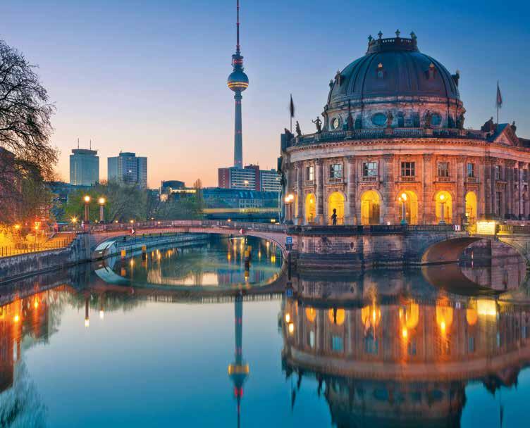 2 Dia / Sexta-feira Berlim Pela manhã, irá subir à torre da televisão, onde é possível desfrutar de uma vista maravilhosa sobre a capital da Alemanha.
