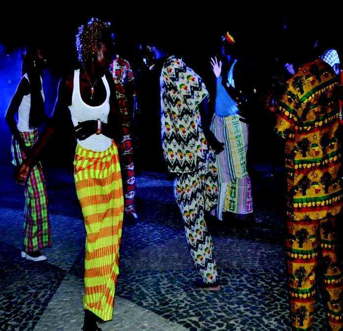 Além das participações nas comemorações da independência do país, os estudantes Guineenses participam de atividades relacionadas ao Dia da África 28.