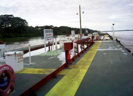 As águas agitadas ao sul da Ilha de Marajó, no Pará, oferecem desafios aos navegantes.
