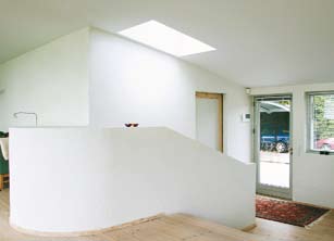 1a 1b 2 Espaços interiores podem receber a iluminação natural, através de paredes ou portas de vidro de uma sala contígua.