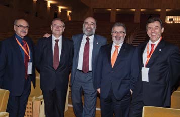 BALANÇO DO CONGRESSO Momento social, a actuação musical dos Melech Mechaya UM CONGRESSO ÚNICO E QUE AFIRMOU, FINALMENTE, OS PSICÓLOGOS Também para o Bastonário da Ordem, Telmo Mourinho Baptista, este