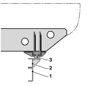 A montagem da carroçaria de container ou tanque sobre o chassi, deverá ser efetuada por meio de um quadro auxiliar contínuo em aço. Qualidade mínima LNE 38.