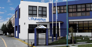 as marcas WEG, STARDUR e PAUMAR nos mercado do Brasil e América Latina e também com a marca PULVERLUX, com foco no mercado Arentino.