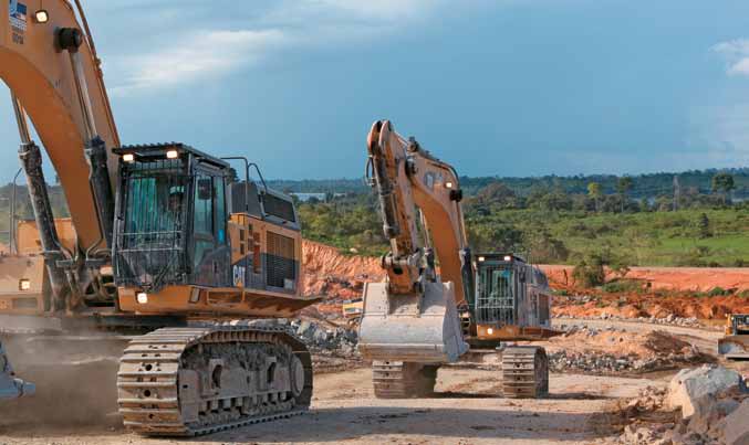 Equipamentos no canteiro de obras de Belo Monte: imagem da conclusão do ciclo de logística (CCBM). O consórcio, formado por 10 empresas, foi contratado pela empresa Norte Energia S.A.