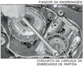 CBR 600 RR 7 Utilizando um fixador de engrenagens