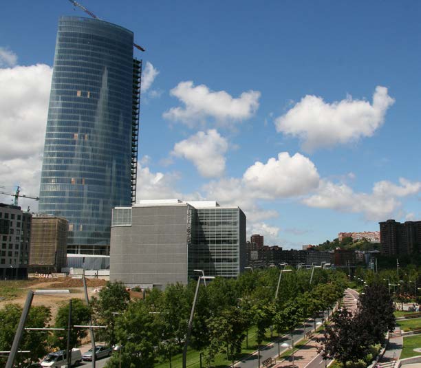 OBRAS DE REFERÊNCIA Torre