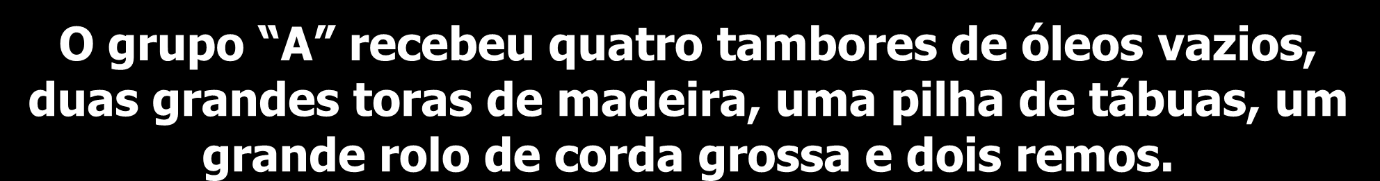 madeira, uma pilha de tábuas, um