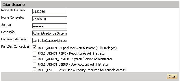 7) Criação de Usuários Ao acessar a listagem de usuários no sistema, é apresentada uma tela como abaixo: Para criar um novo usuário, clique em Novo Usuário e preencha as