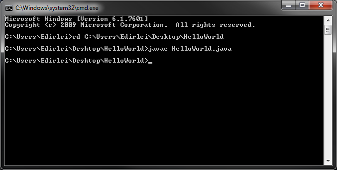 Hello World em Java 3) Usando a linha de comando do Windows, execute o seguinte comando no diretório onde o arquivo HelloWorld.