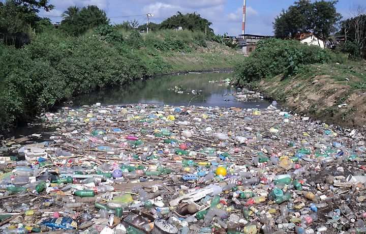 poluição do ar e das águas, destruição