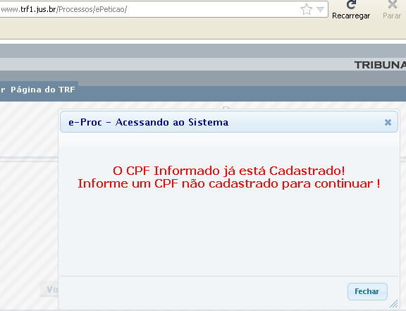 2) Estando no site do Sistema de Peticionamento Eletrônico" clique na opção Cadastro Na tela inicial de cadastro informe o CPF e o Código de Validação e