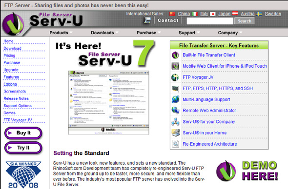 1. Acesse o site www.serv-u.com. A página será apresentada conforme a figura Serv-U. Em seguida, clique em Download; Serv-U 2.