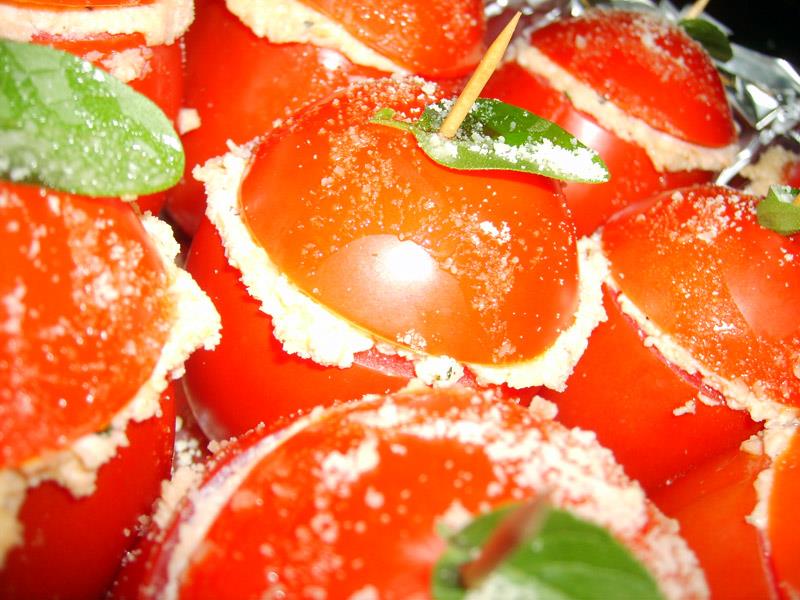 Receitas TOMATES RECHEADOS COM CLARAS - tomates - 2/3
