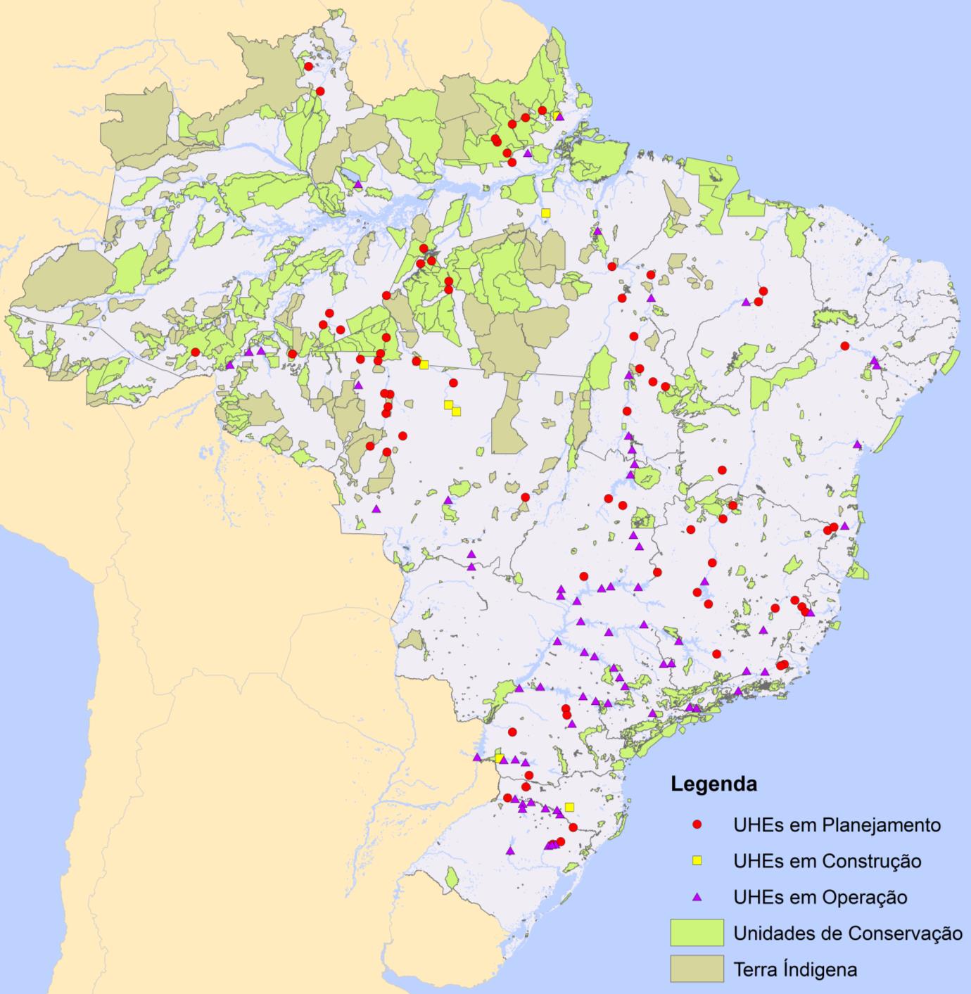 FATORES QUE LIMITAM O DESENVOLVIMENTO DE HIDRELÉTRICAS POTENCIAL HIDRELÉTRICO, TERRAS INDÍGENAS E UNIDADES DE CONSERVAÇÃO Embora a energia hidráulica continue sendo a principal fonte para as