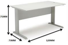 Bordas frontal e posterior arredondadas pelo sistema post forming (180º) com o próprio laminado. Laterais com fita de poliestireno de 2 mm colada pelo processo hot melt.