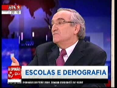 A5 SIC Notícias ID: 54551941 25062014 Meio: SIC Notícias - Edição da Noite Duração: 00:25:03 Hora de emissão: 22:07:00 A Opinião de António Bagão Félix http:www.pt.cision.coms?