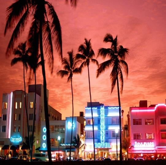 Secrets e também Brandsmart entre outras com especiais descontos. A noite, iremos para o hotel Courtyard By Marriott localizado em Miami Beach com praia exclusiva.