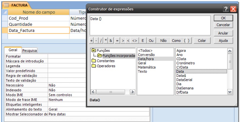 1. Clica no botão; 2. Zona de Visualização da expressão; 3. Botões de acesso a funções, operadores e constantes mais comuns; 4. Clica sobre Funções, Constantes ou Operadores; 5.