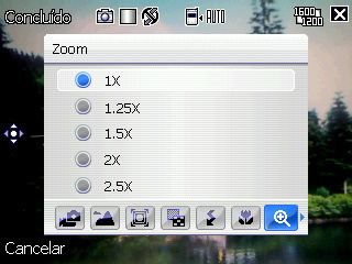 Zoom Permite-lhe alterar o valor do factor de zoom.