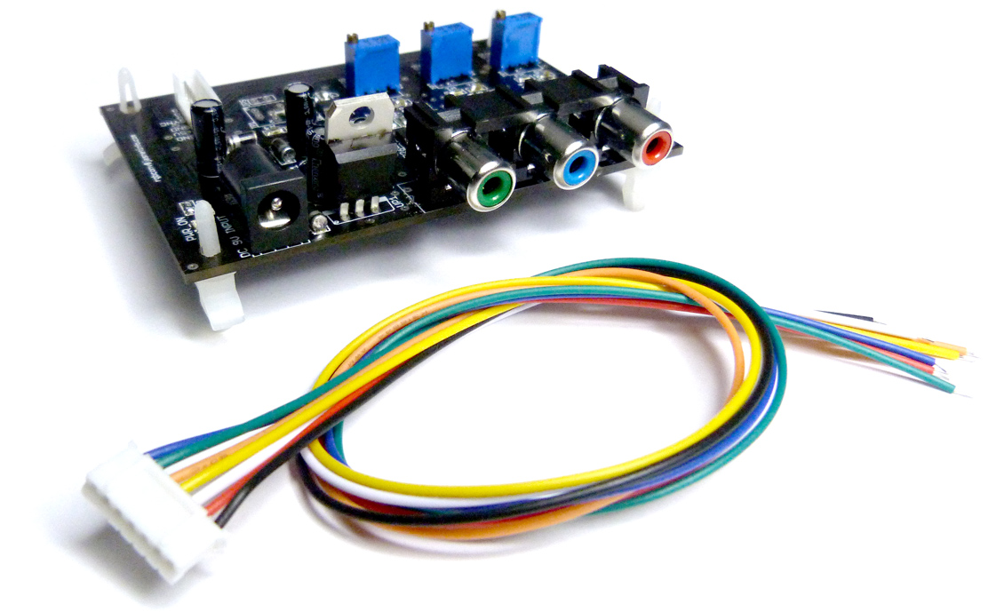 Descrição A finalidade do RGB Converter é converter o sinal de vídeo de placas ARCADE do padrão JAMMA antigos (RGB + Video Sync), em especial placas NEO GEO MVS da SNK, para Vídeo Componente,