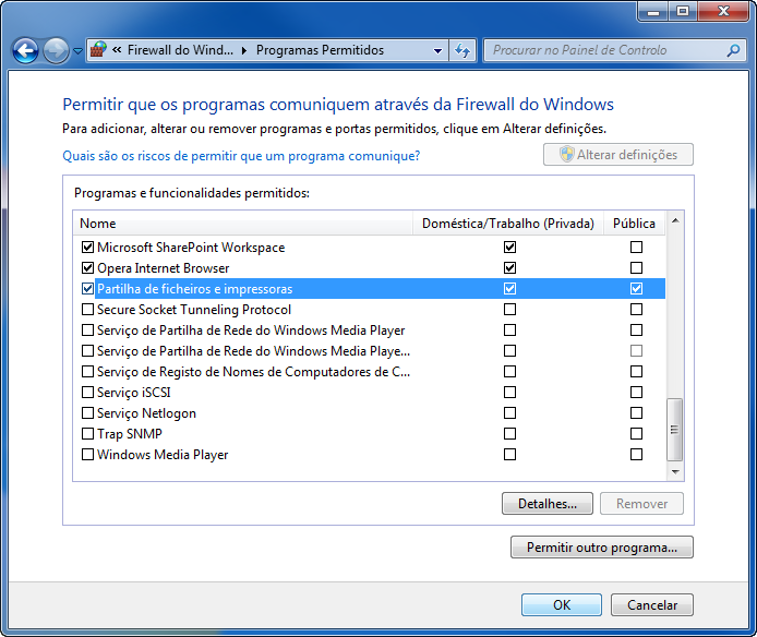 Uso Básico Configurar a Firewall do Windows (para Windows 7) Permite a partilha de ficheiros e impressoras e define a porta usada para transmissão SMB.