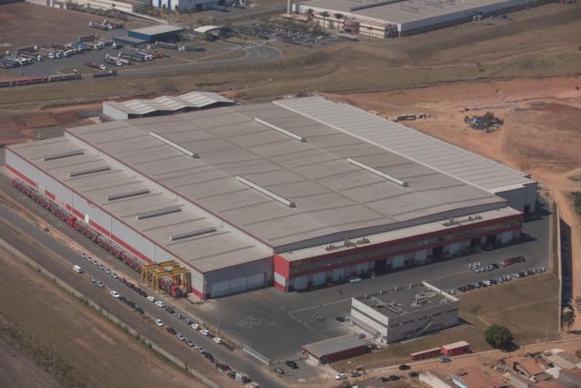 Unidade no Brasil Planta Industrial de Hortolândia - SP Área Construída: 52.000 m 2 Área Total: 200.