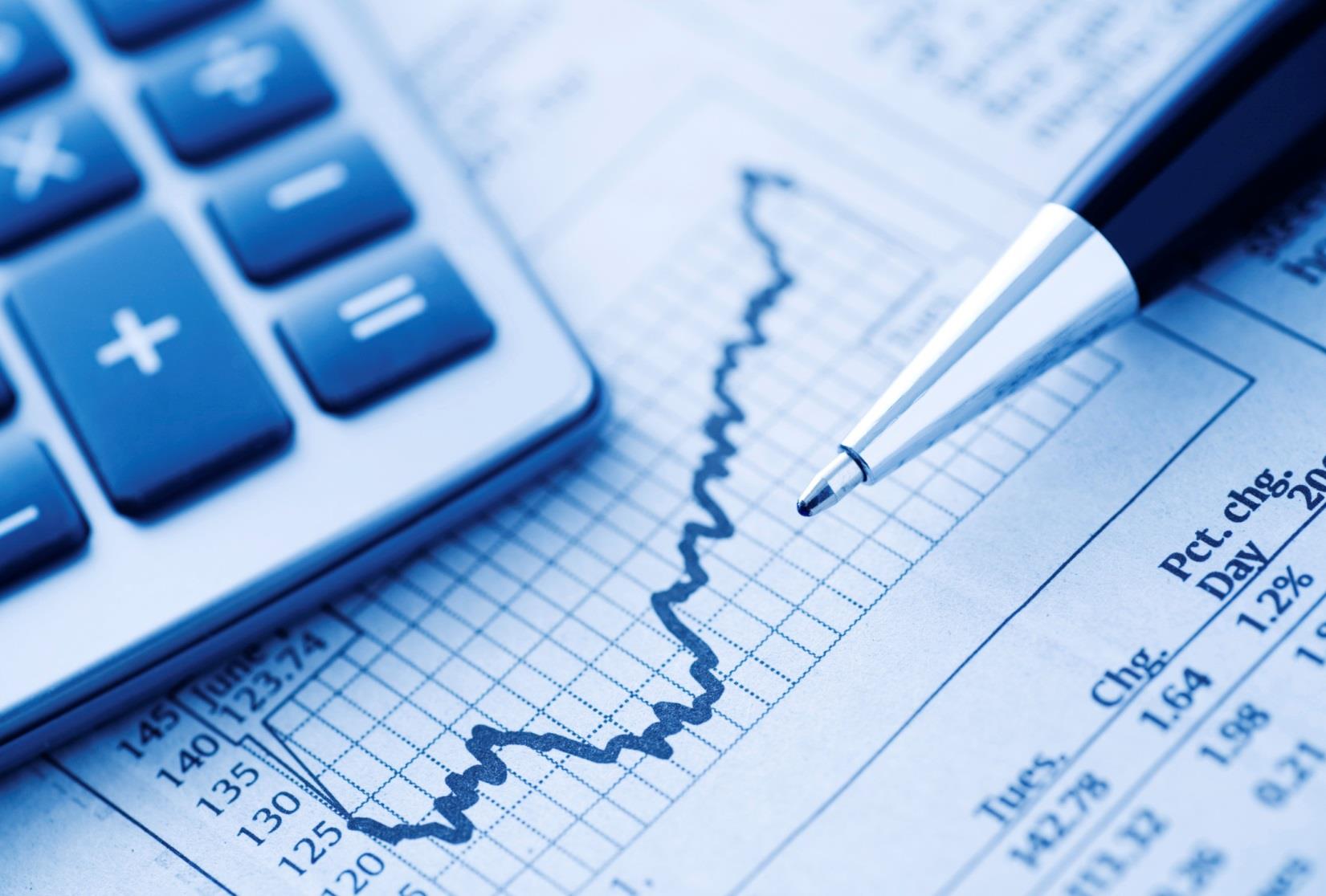 Comentário do Desempenho RESULTADO TRIMESTRAL 3º trimestre de 2015 Prêmios de seguros crescem 16,9% e acumulam R$ 4,1 bilhões Lucro líquido aumenta 70,6% e chega a R$ 204,4 milhões Sinistralidade