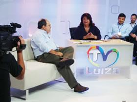 TV Luiza Implantada em 2005, aproxima e permite que os colaboradores