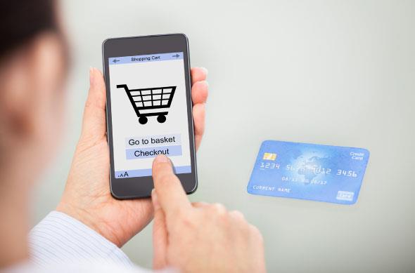 O momento do M-Commerce PRATICIDADE e CONVERSÃO 1/3 das vendas realizadas pela Internet já são realizadas pelos dispositivos