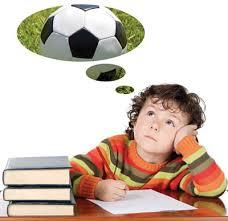 TPA na Aprendizagem Comportamento social alterado: Criança distraída, agitada, hiperativa ou apática, desajustada ao ambiente