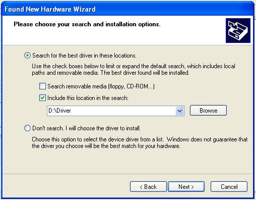 Selecione a primeira opção para especificar que Windows busque o driver no CD-ROM, caso o computador