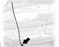 124 Conservação do veículo Capô Abrir Puxar a alavanca de abertura e colocá-la na posição inicial. Puxar o trinco de segurança e abrir o capô. Fixar o suporte do capô.