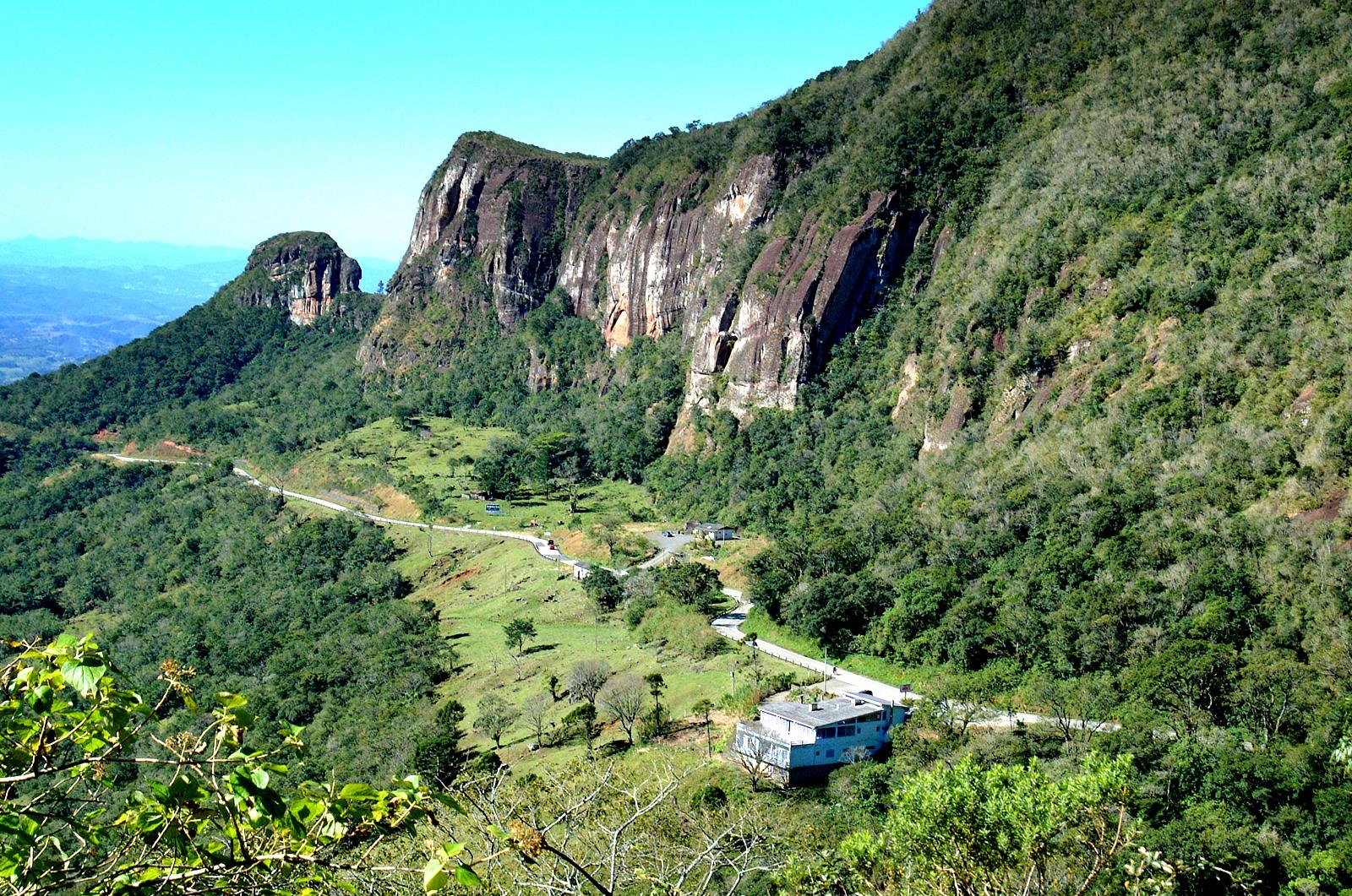 Início da Serra do Rio do