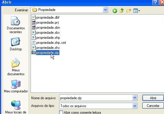 Assim, por exemplo, se o arquivo shapefile do polígono que representa o limite da sua propriedade chama-se propriedade, haverá no mínimo três arquivos na pasta onde ele está: propriedade.