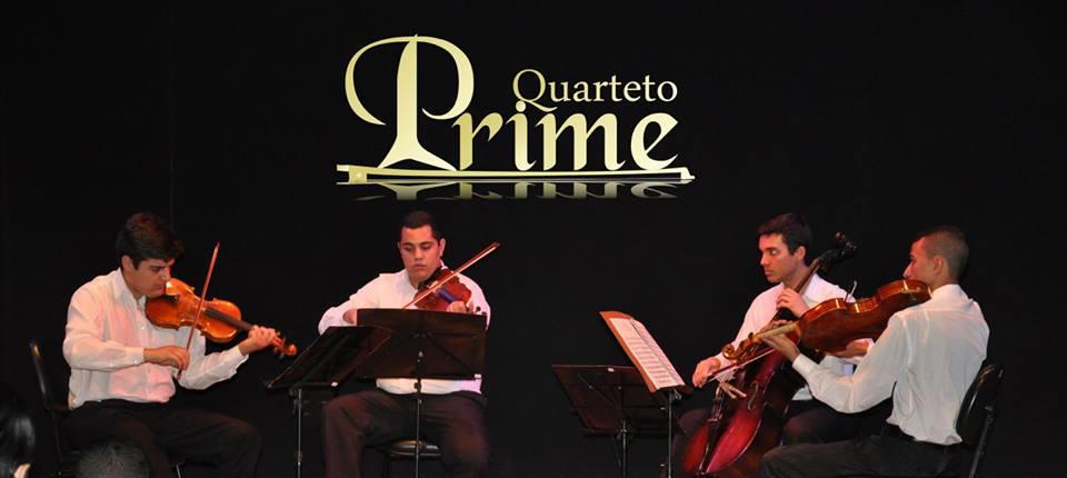 O quarteto Prime tem ganhado notoriedade no meio musical por inovar em suas apresentações, levando ao público do Clássico ao Rock, passando por todas as