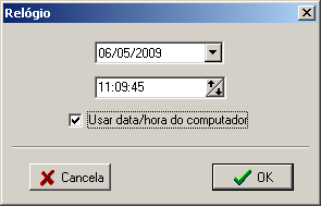 12. COMANDOS A seção Funções do software de configuração permite a execução de alguns comandos no controlador.