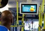 Entretenimento dos usuários de transporte público - Metrô Metrô Mais de 7.000 monitores distribuindo conteúdo digital.